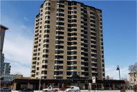 695 Richmond Luxury Condo